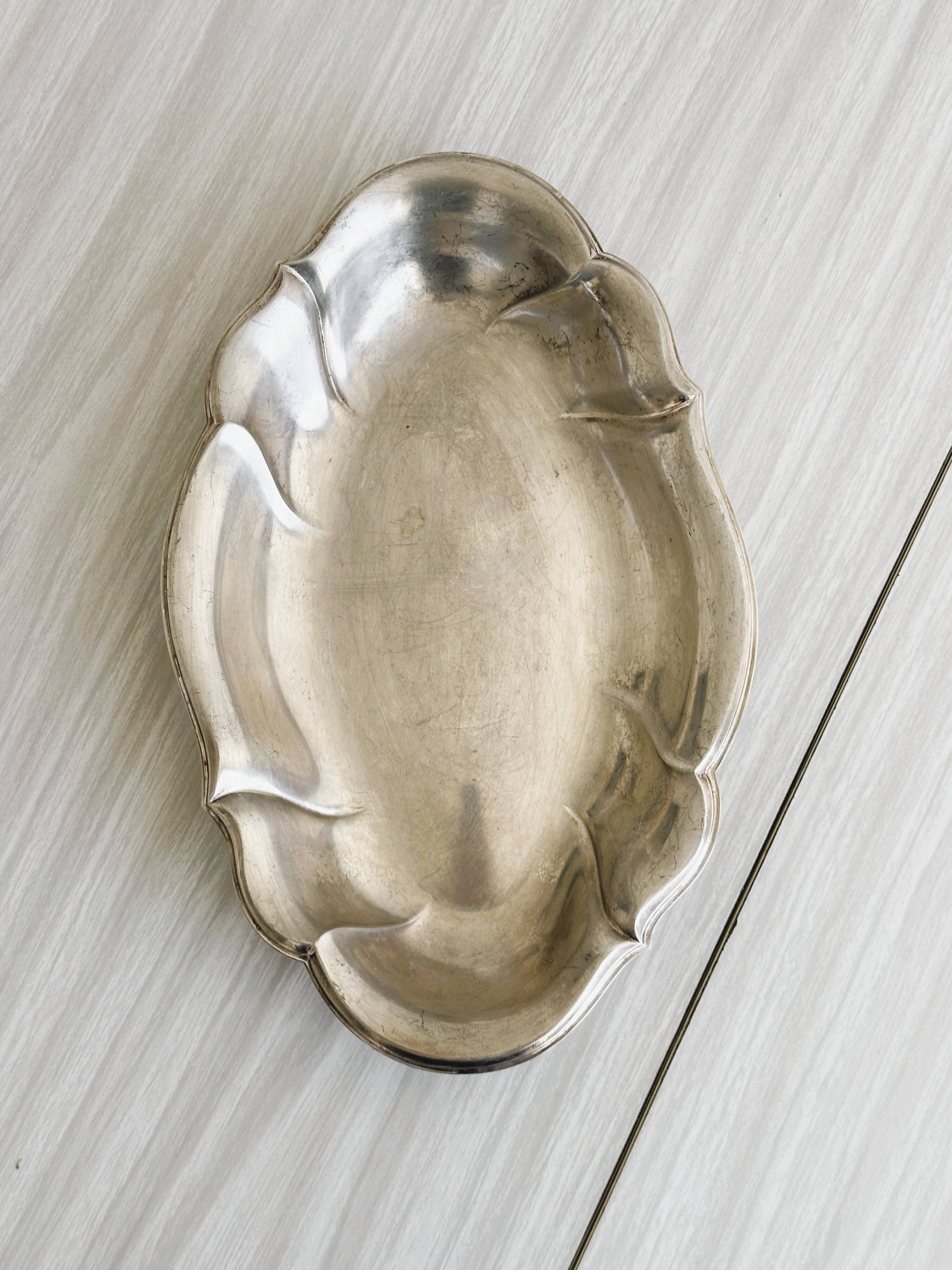 Vintage serving dish in 18/10 stainless steel