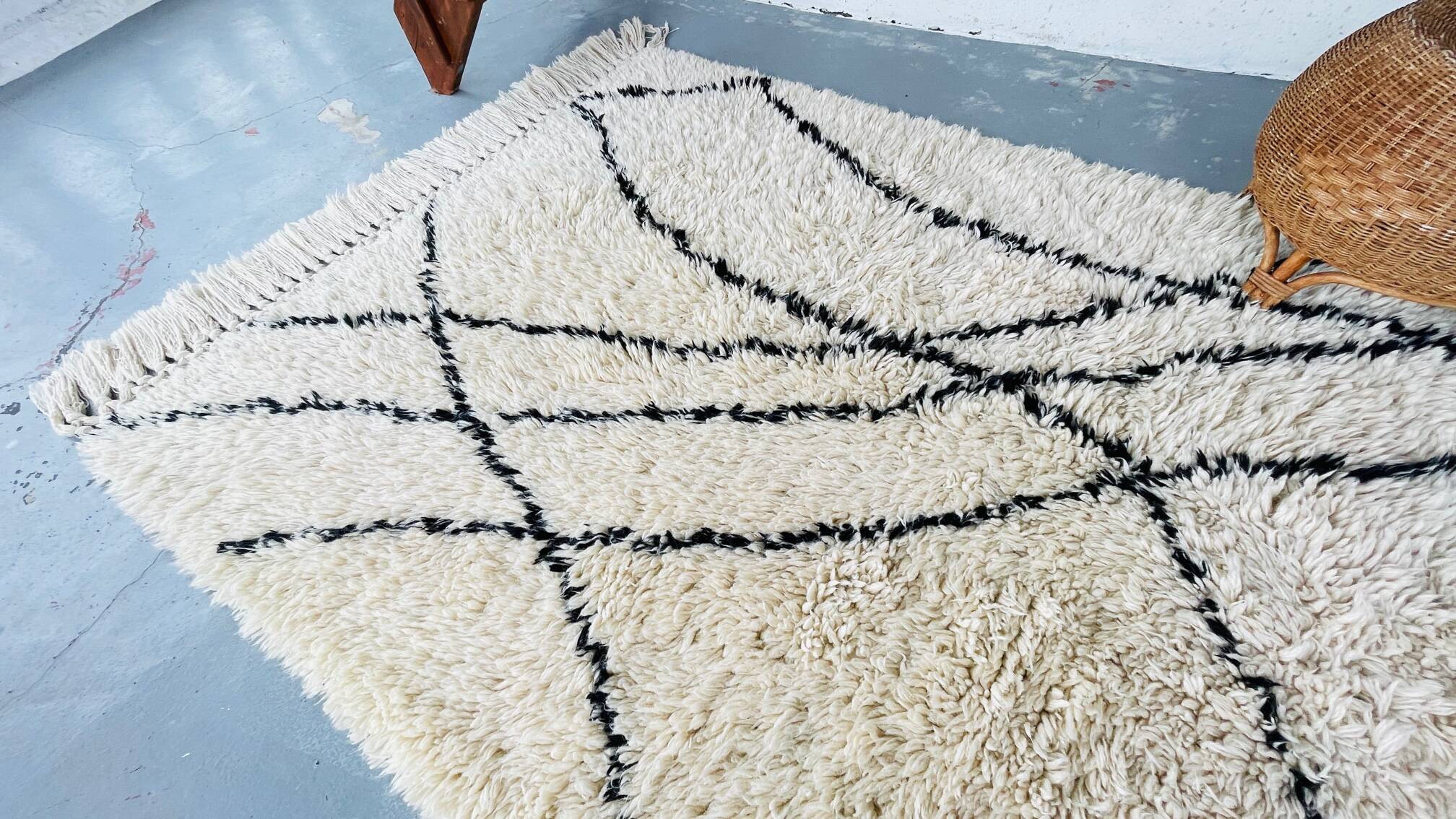 Tapis Contemporain Berbère – 165cm x 282cm