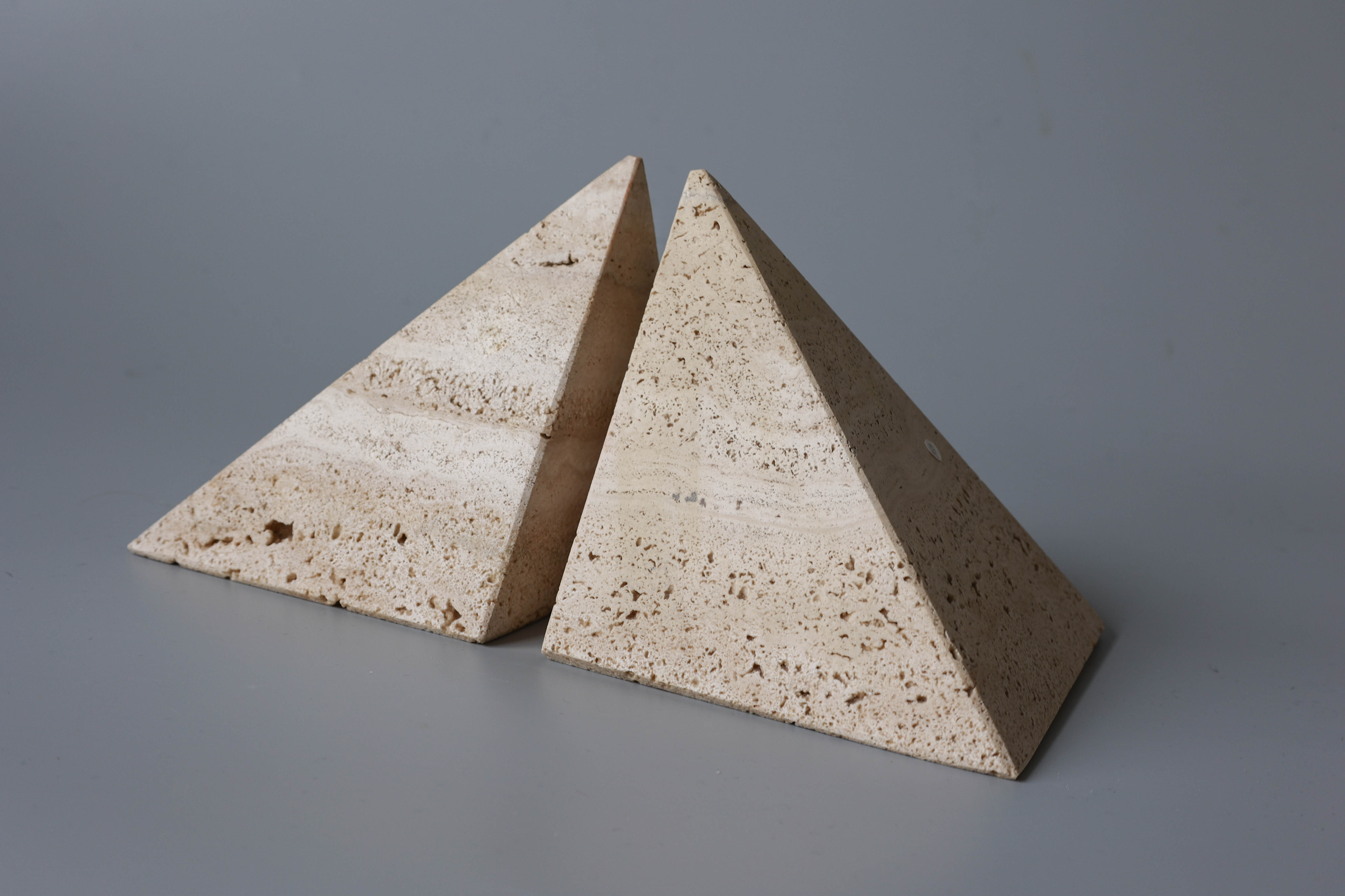 Pyramid shaped travertine bookends