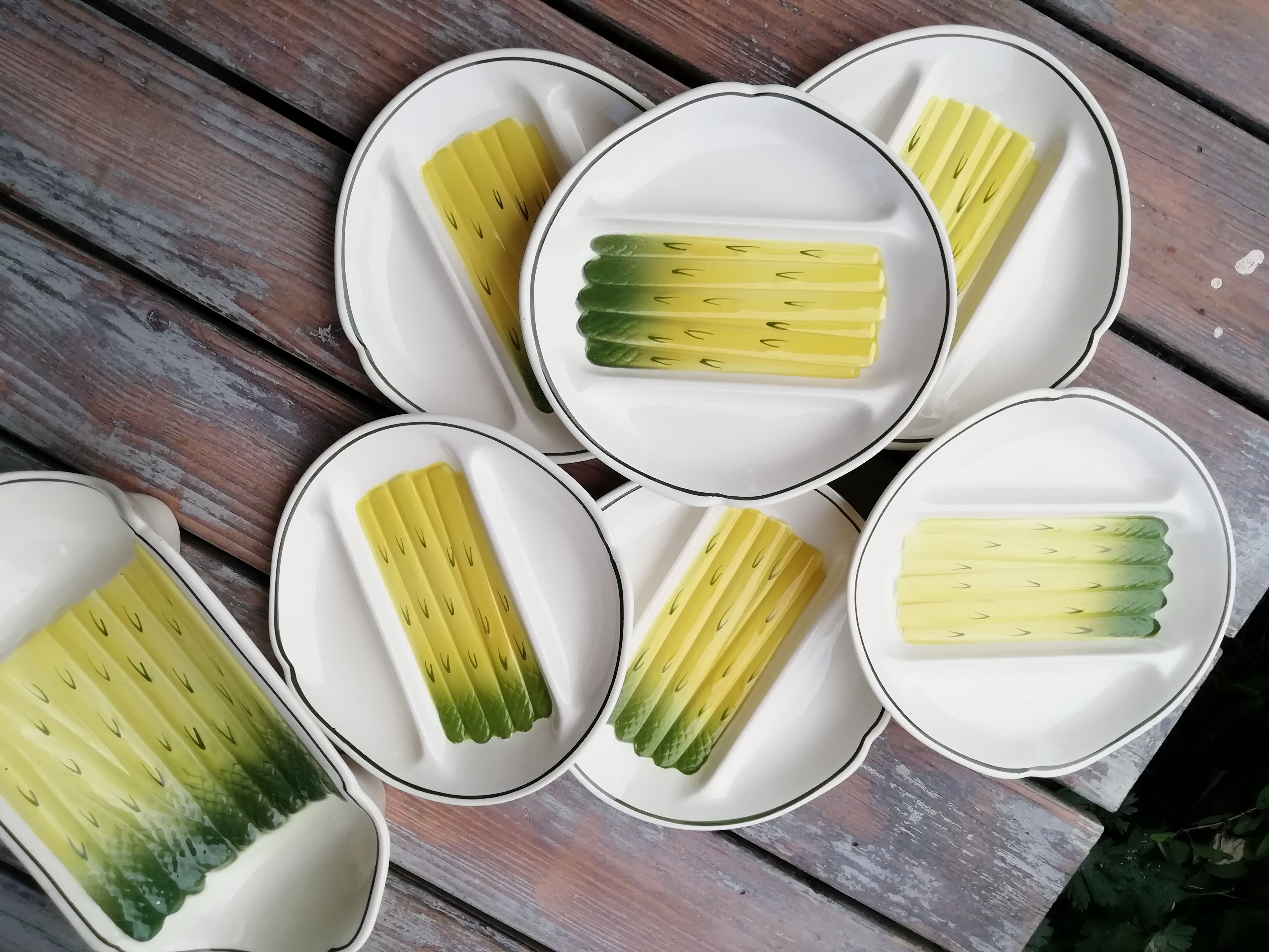 Salins asparagus service