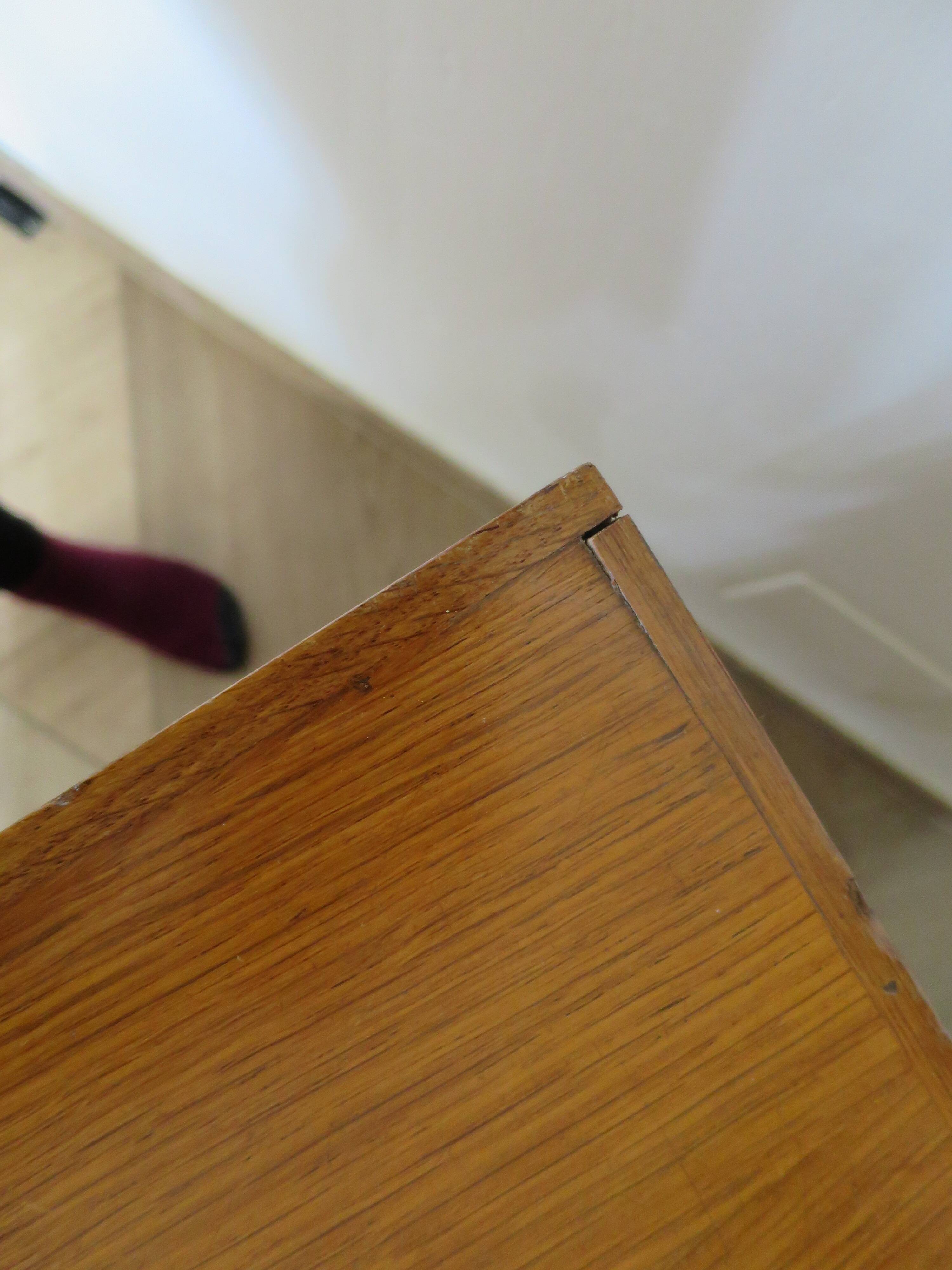 Vintage modernist desk - 5 drawers - shelf - 1950s - closure mechanism