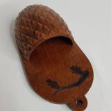 Carved wooden hood signed by J. Pérard and numbered 1900-1910