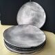 6 Flat plates in gray stoneware Crépuscule model