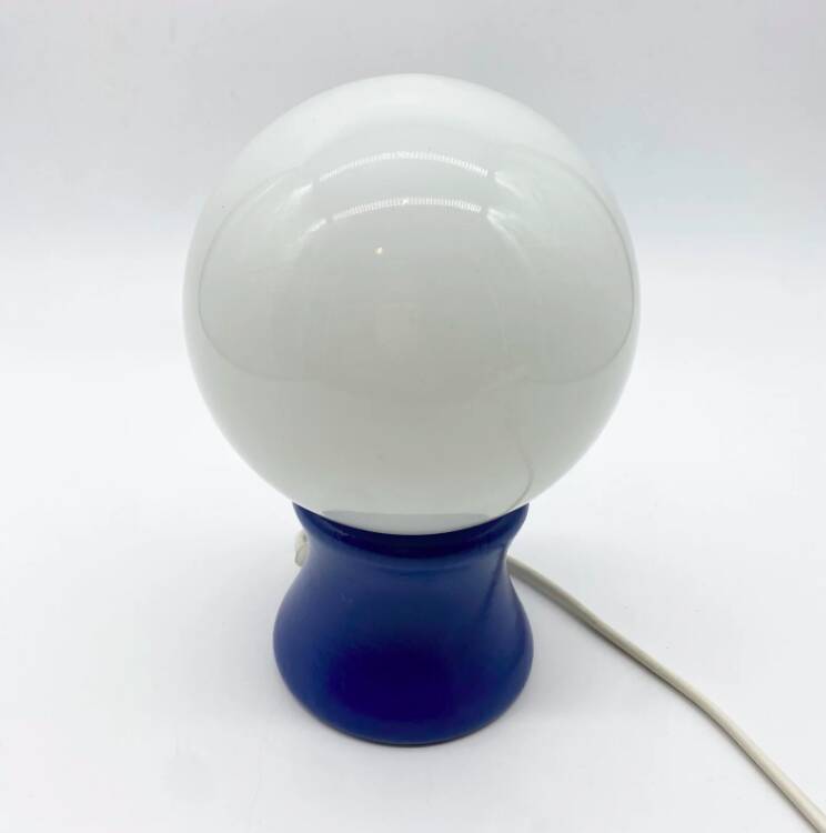 Lampe « Boule » bois laqué bleu, 1980s