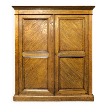 Meuble de métier ou armoire de notaire en chêne