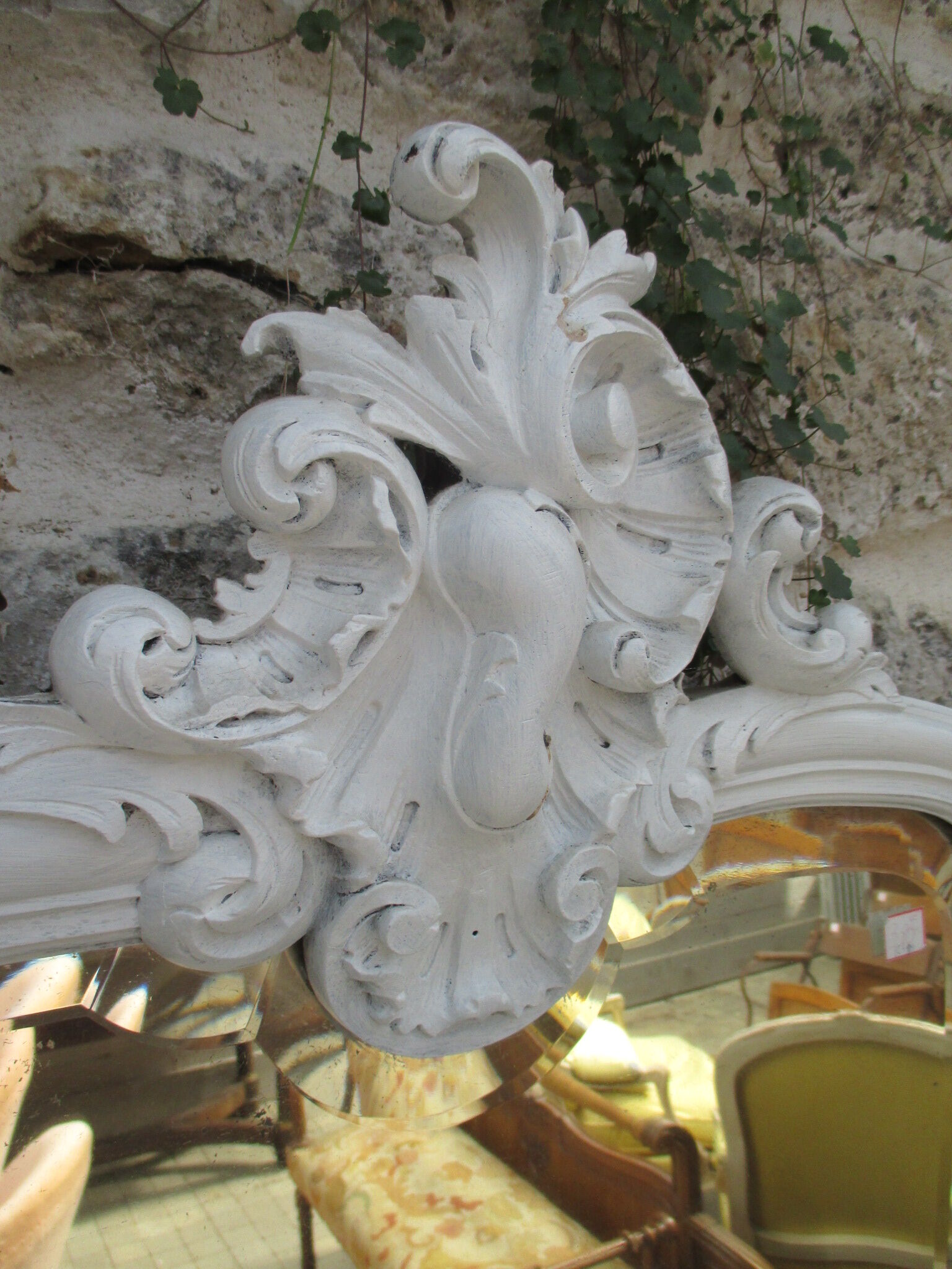 Dressing table