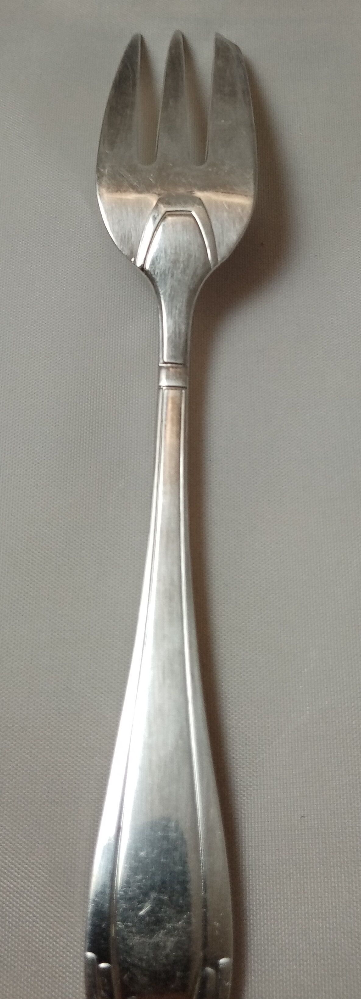 Suite 12 dessert forks silver metal era art deco