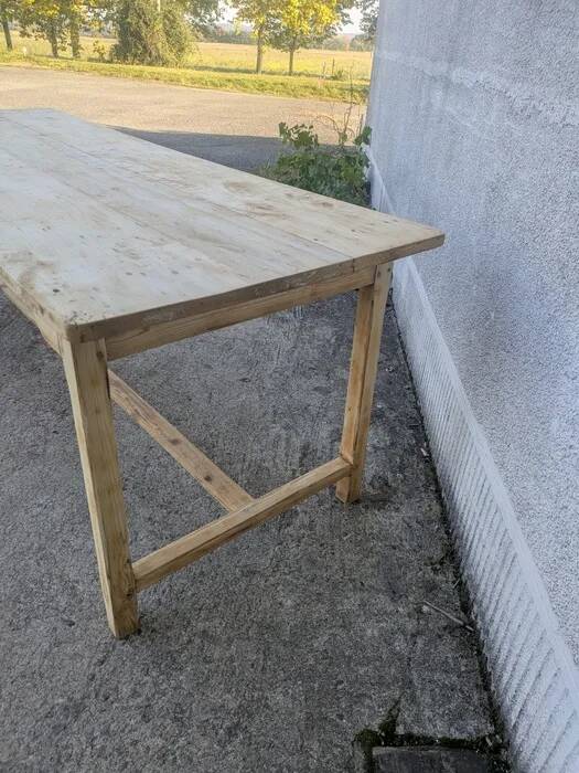 Large farmhouse table