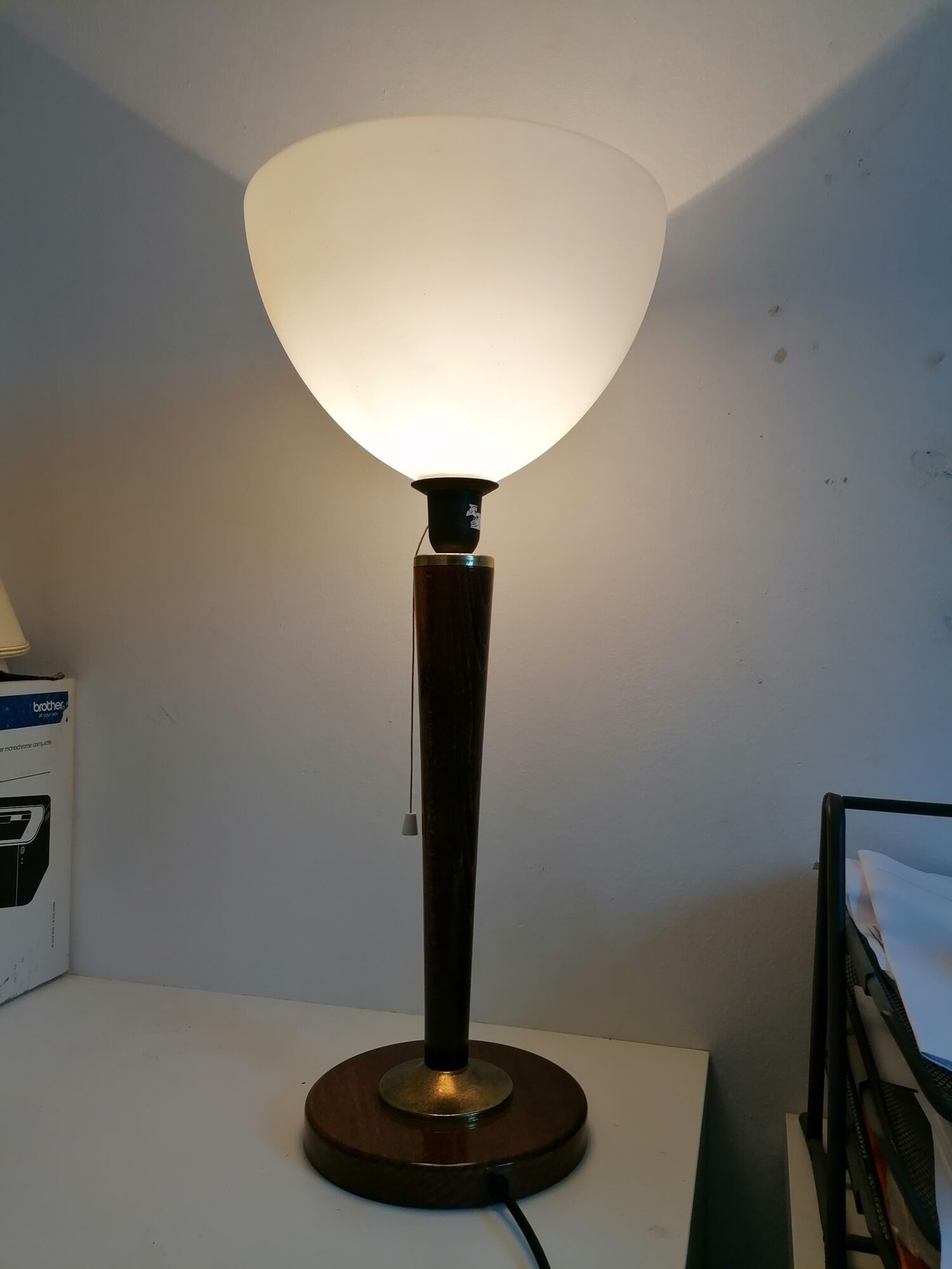 Lamp art deco foot wood Unilux opaline washbasin