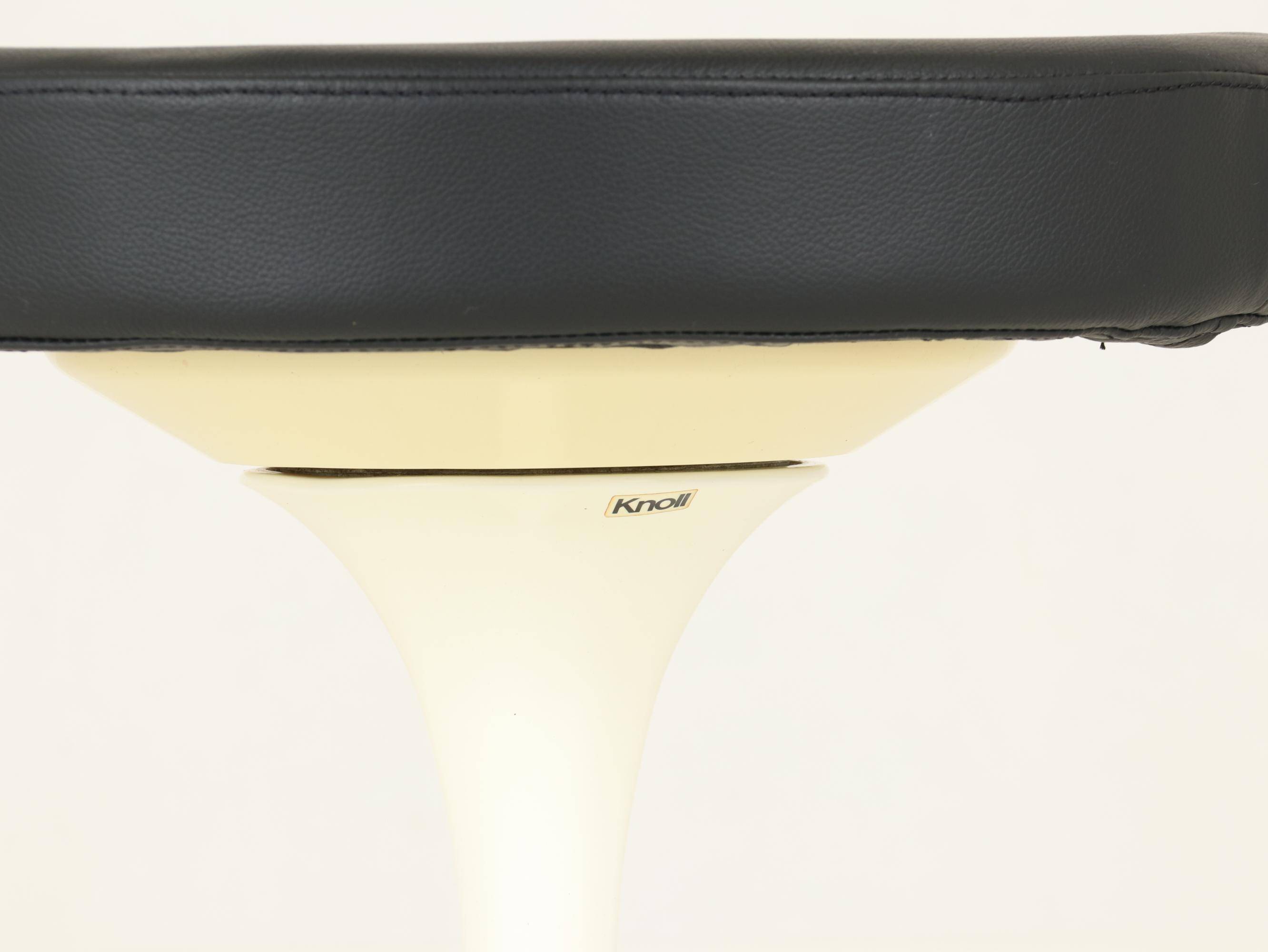 Side Chair or Stool by Eero Saarinen for Knoll 1960s