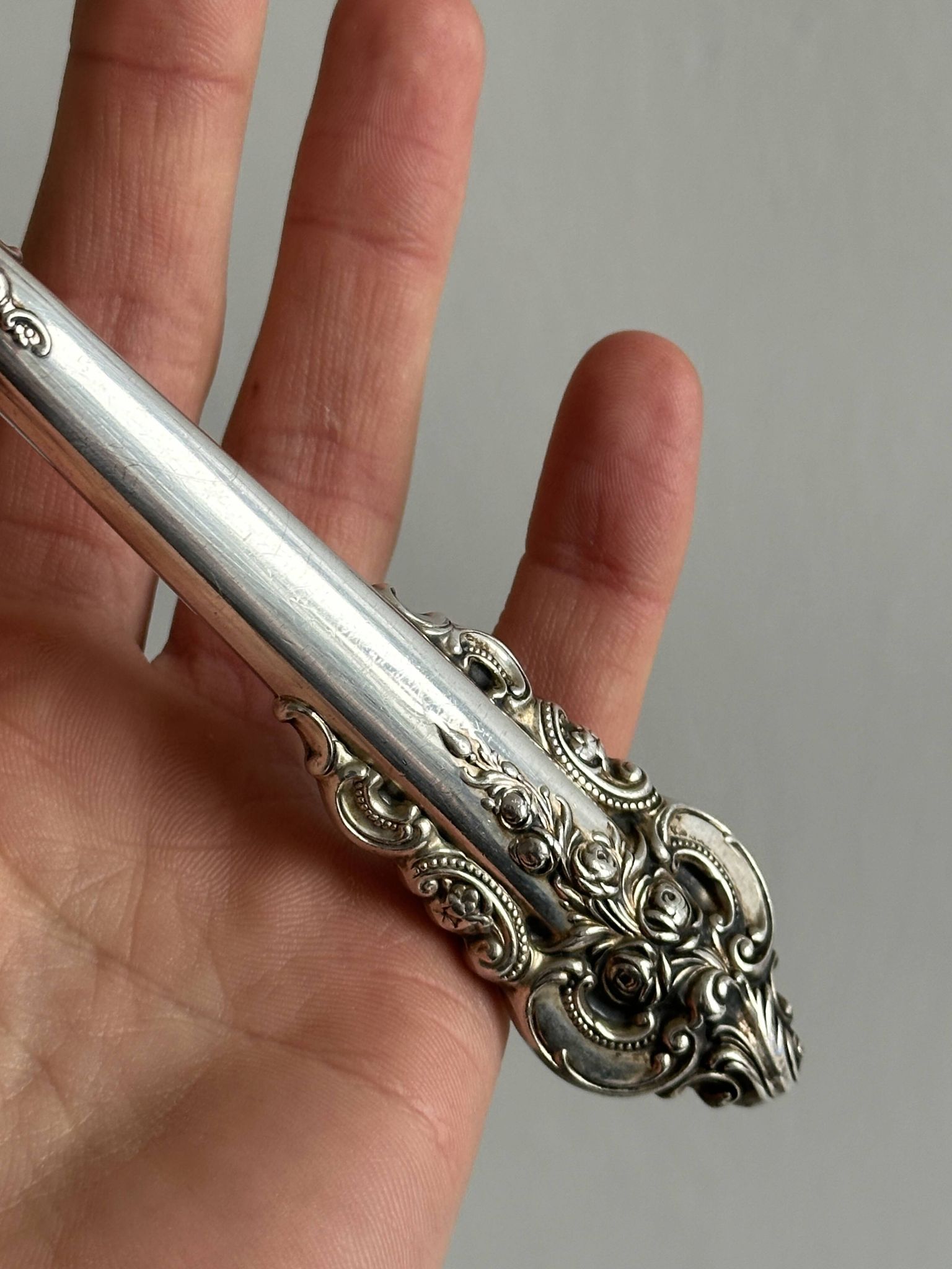 1 antique silver-plated metal knife