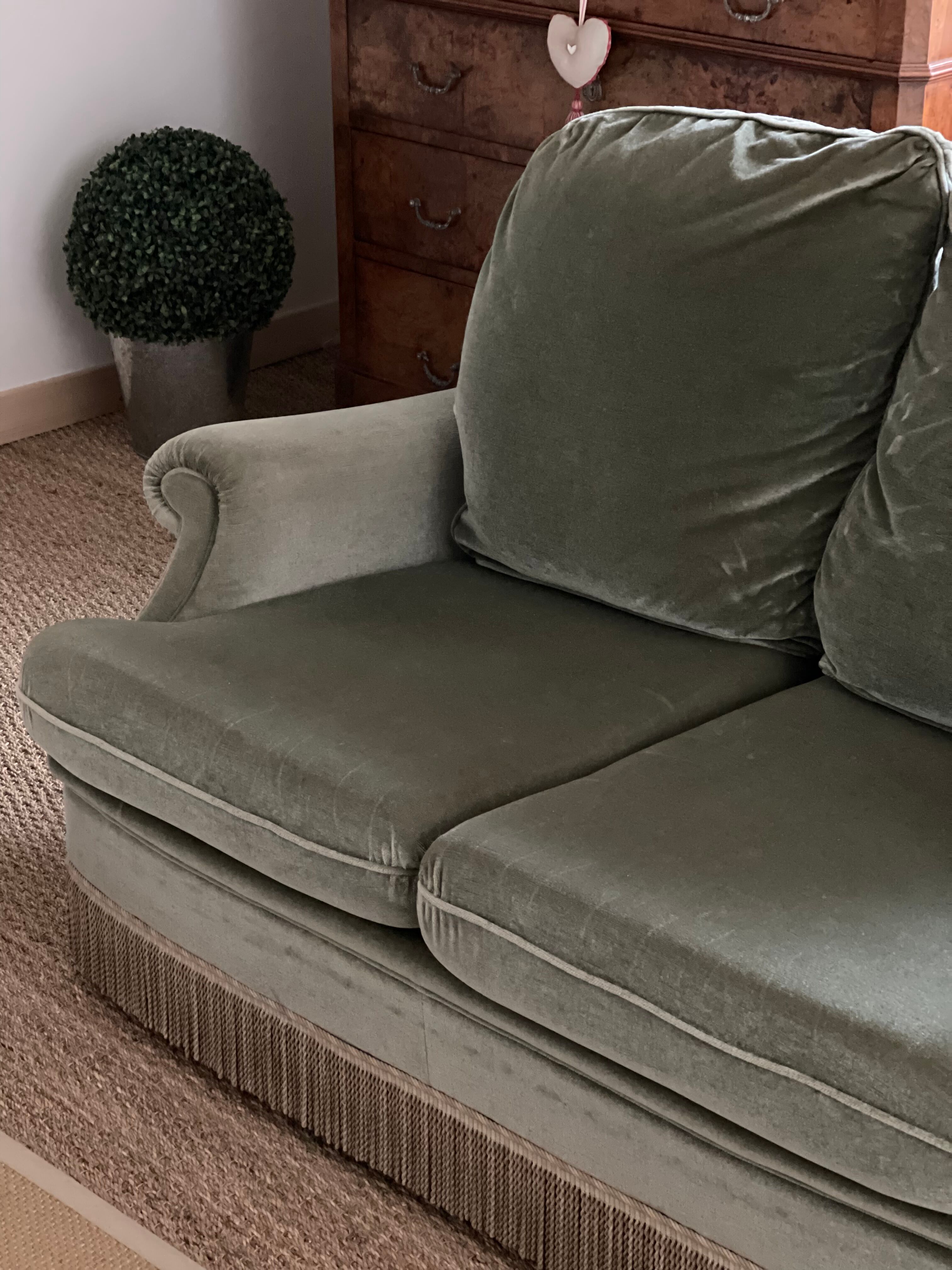 Sofa 2 places green velvet