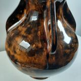 Large vintage vase in the shape of a propeller