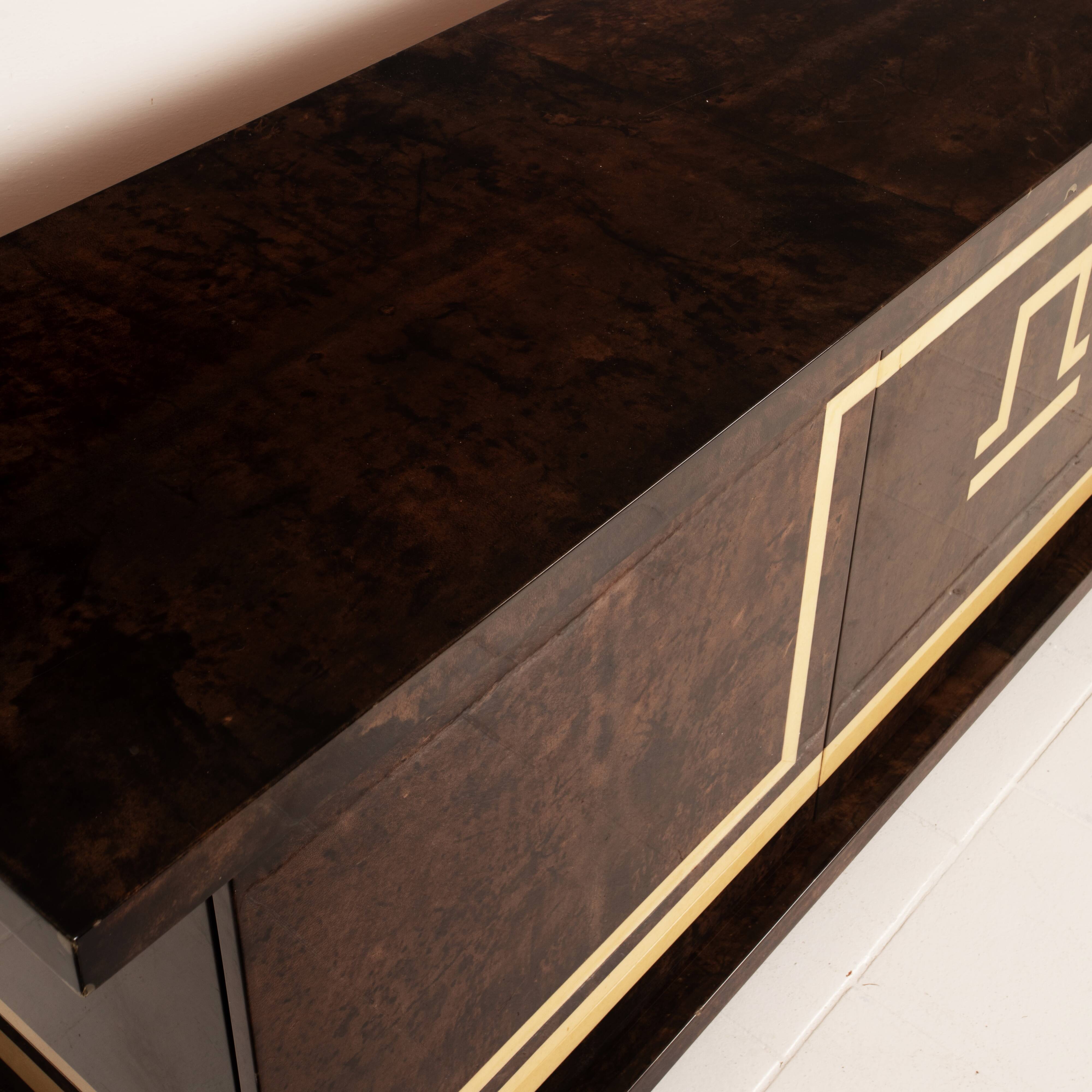 Model 2031D Cabinet by Giorgio Tura & Nucci Valsecchi for Tura Milano 1970