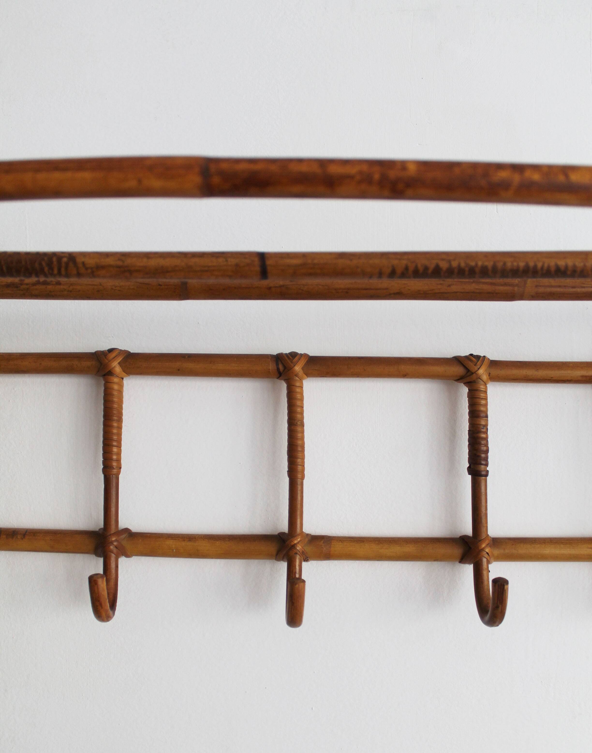 1960s Czechoslovak Rattan Wall Coat & Hat Rack, ÚLUV