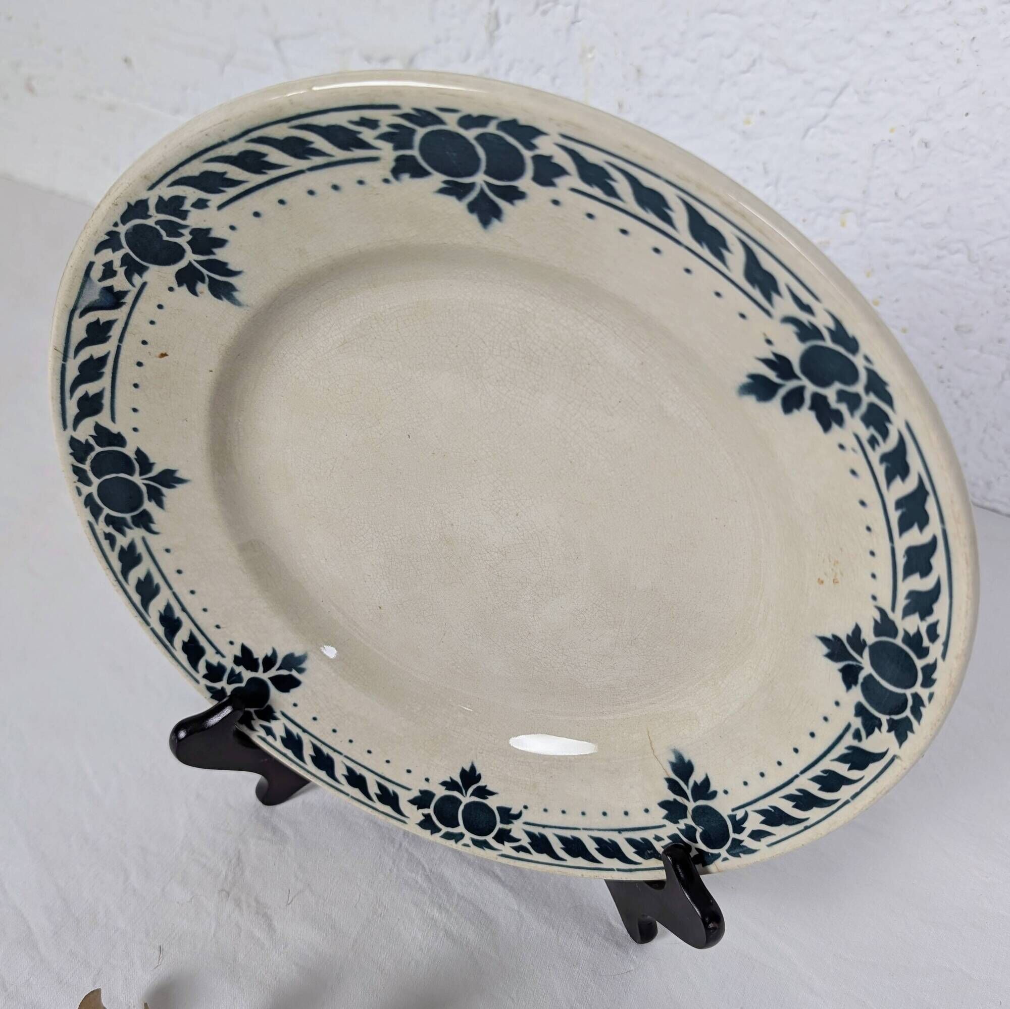 Round plate Badonviller model Jeanne