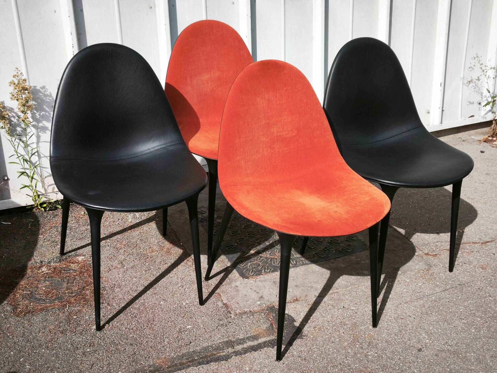 Suite de 4 chaises Caprice, Cassina