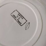 7 Salins Odile soup plates – raspberry flowers & blue border