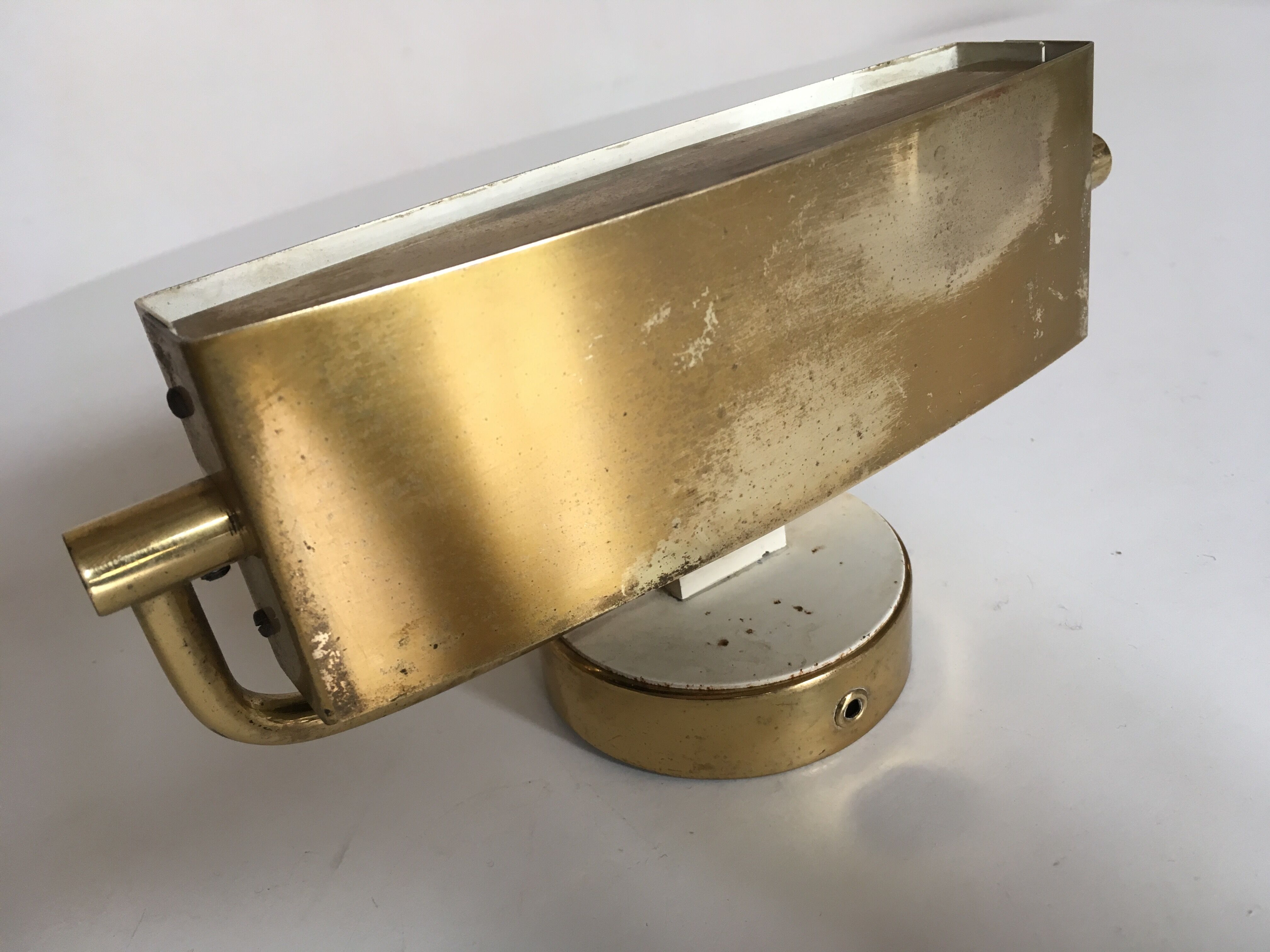 60s swivel eye wall light