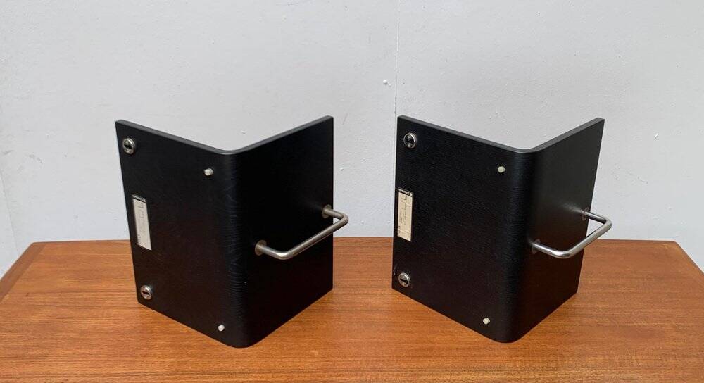 Minimalist postmodern coat rack Mensolo by Schönbuch, Germany, 1990s.