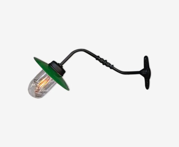 Gooseneck wall lamp