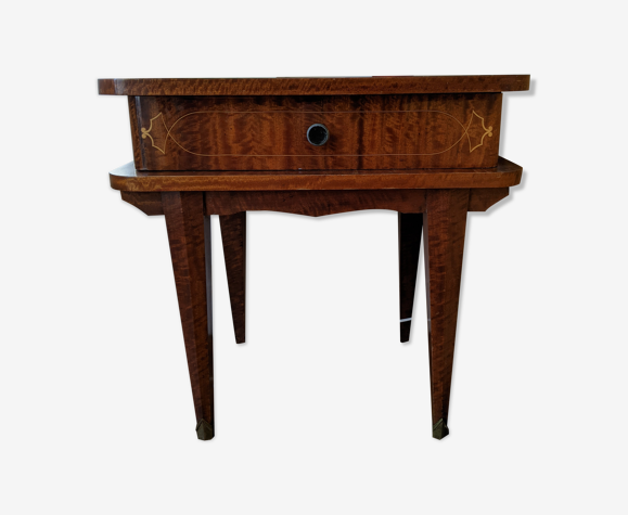 Table de chevet