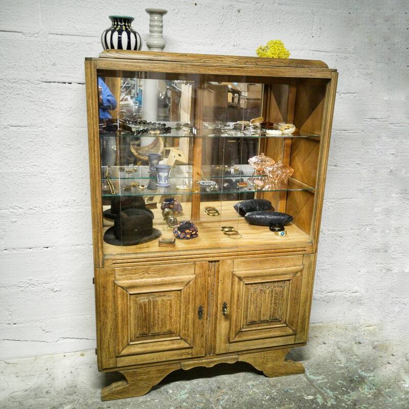 Armoire vitrine art déco