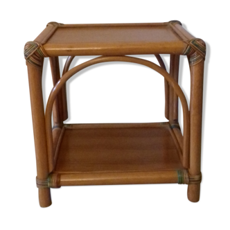 Table de chevet