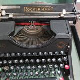 Old Rocher Rooy Functional Typewriter 1940s