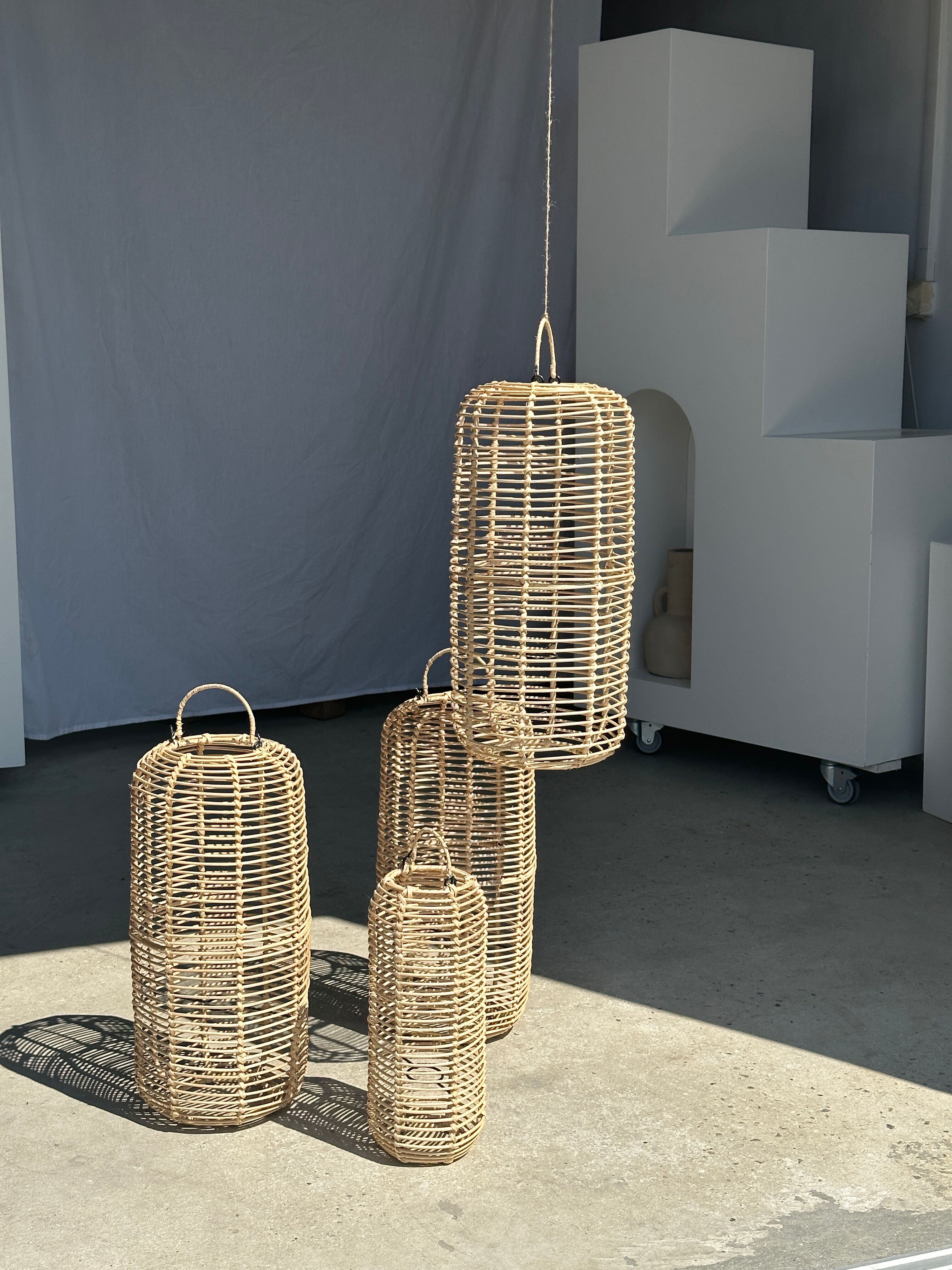 Large lantern-shaped rattan pendant lamp H50 D24