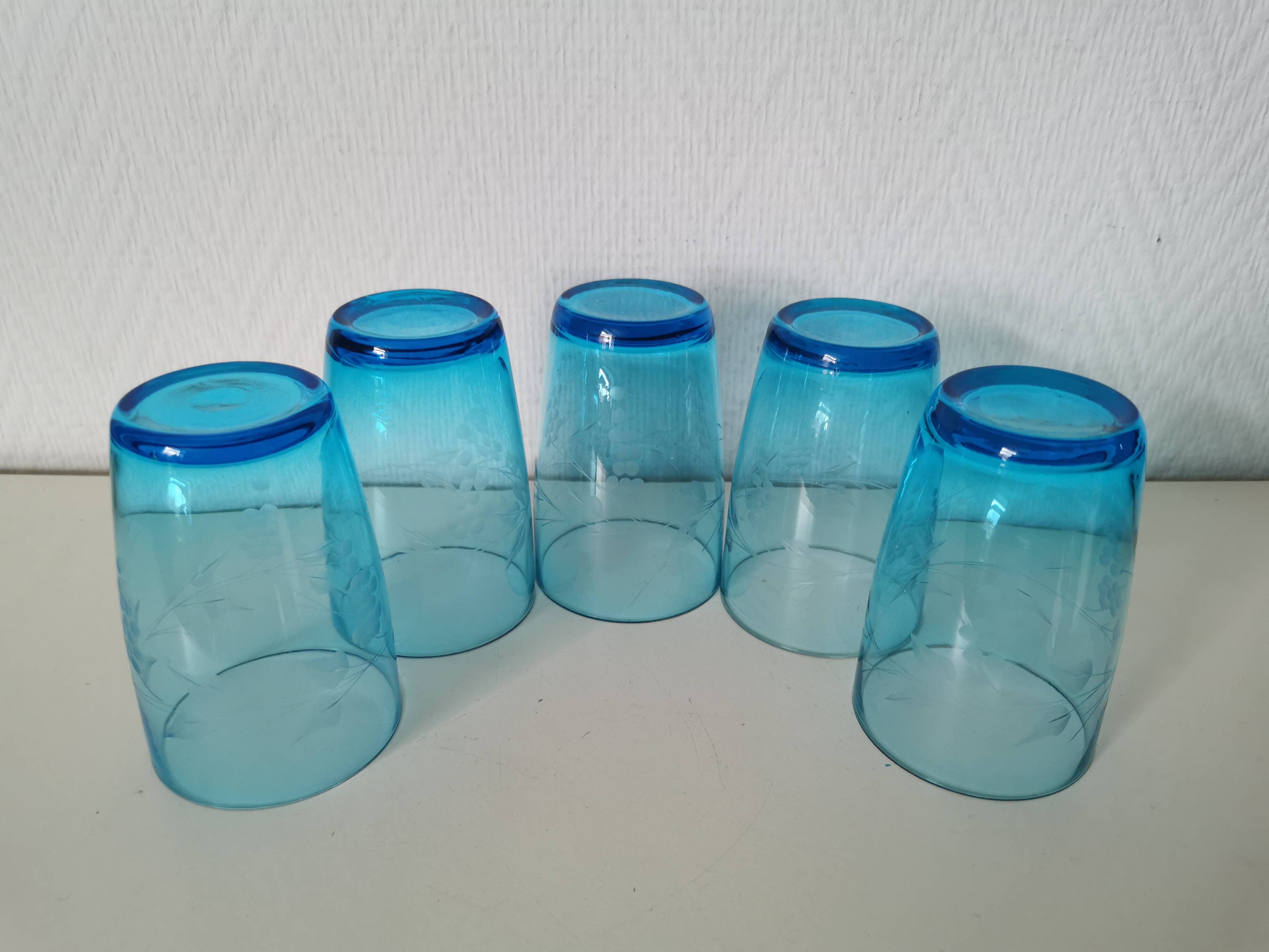 blue etched glass water/lemonade glass