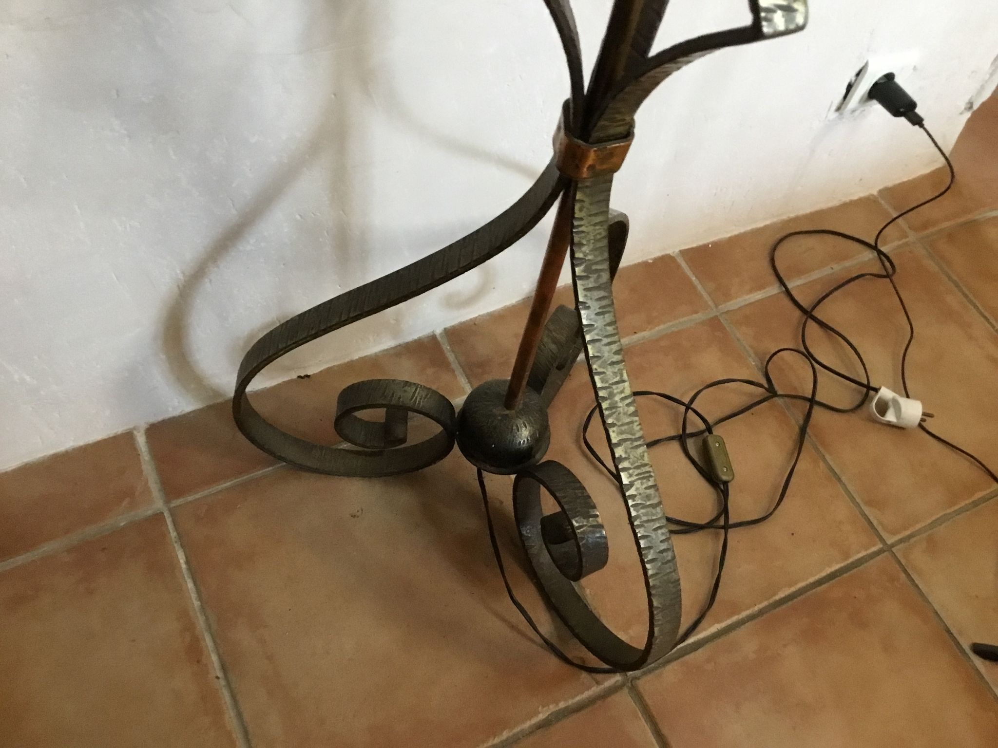 Art Deco wrought iron lamppost circa 1900