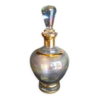 Chic carafe in colour for Cognac.