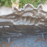 Cast iron planter