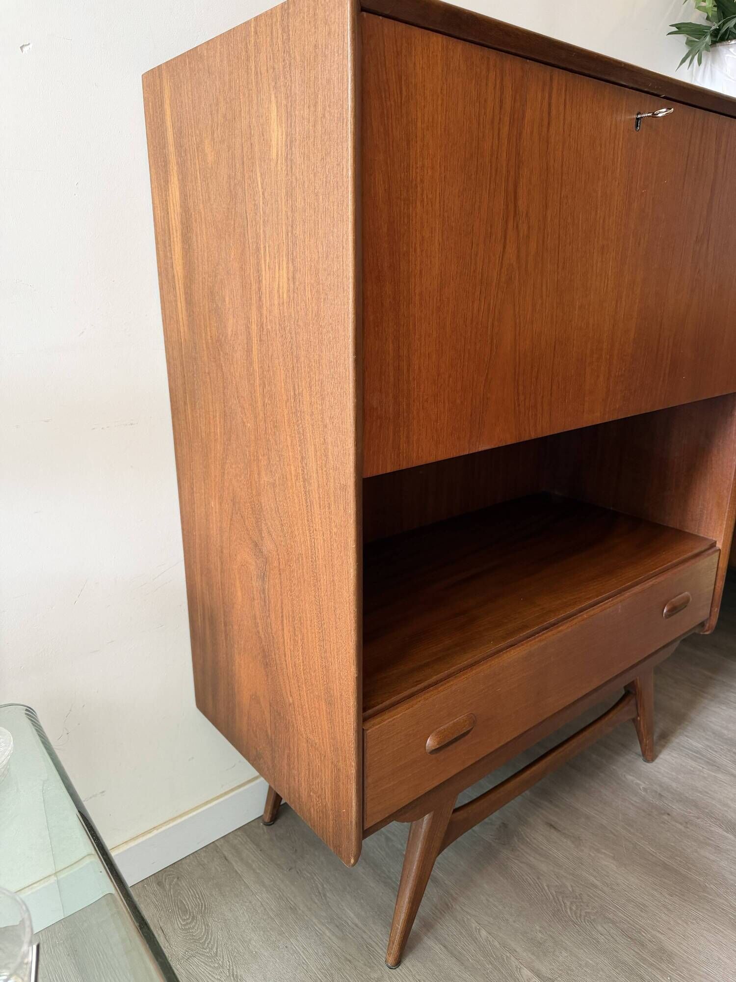 Louis van Teefelen for Webé cabinet