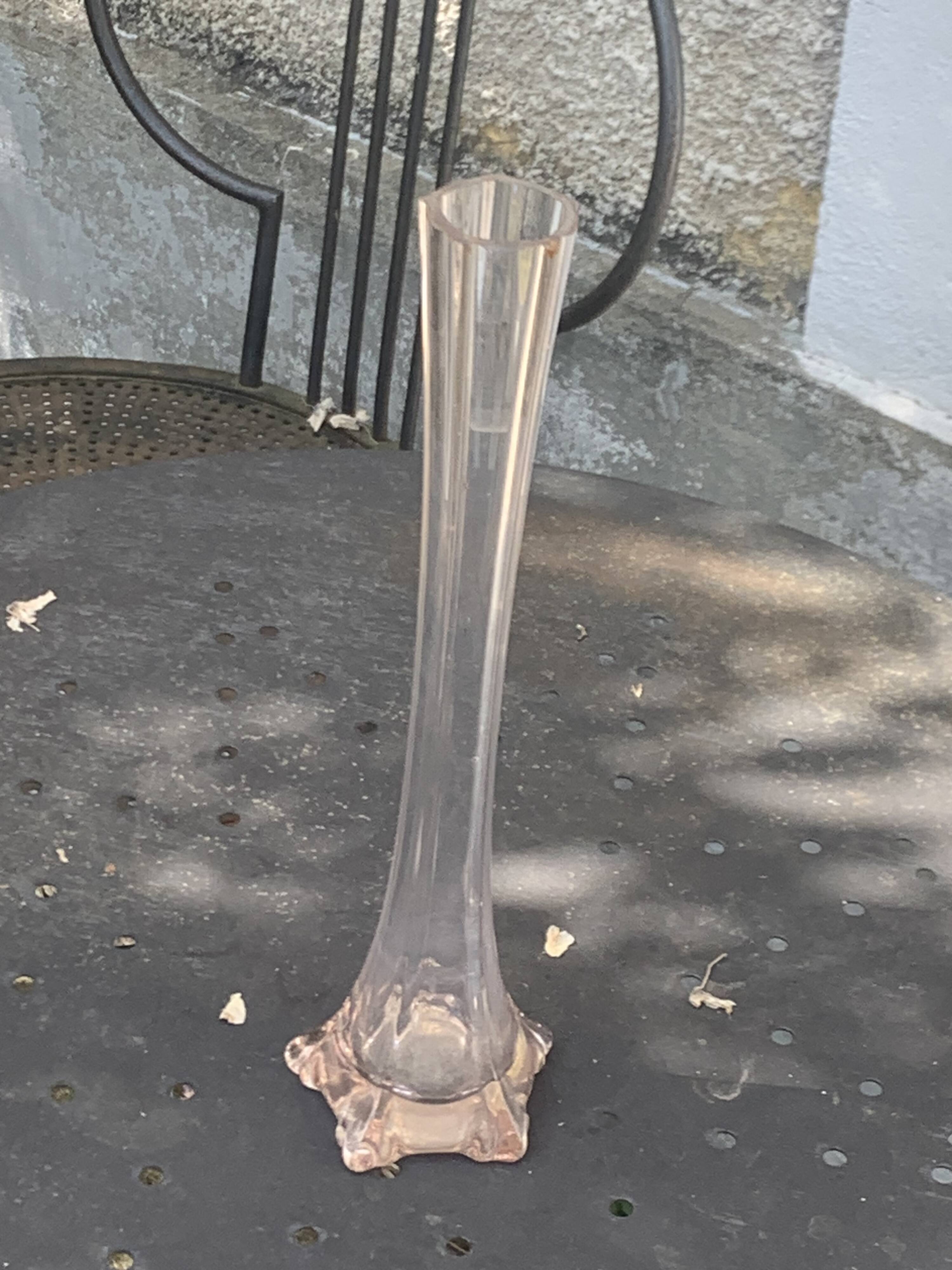 Art Deco pale pink glass faceted soliflore