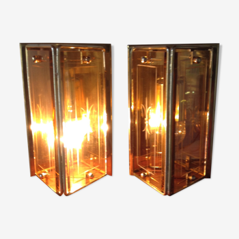 Pair of vintage wall lamps in glass and gold metal, 80s.