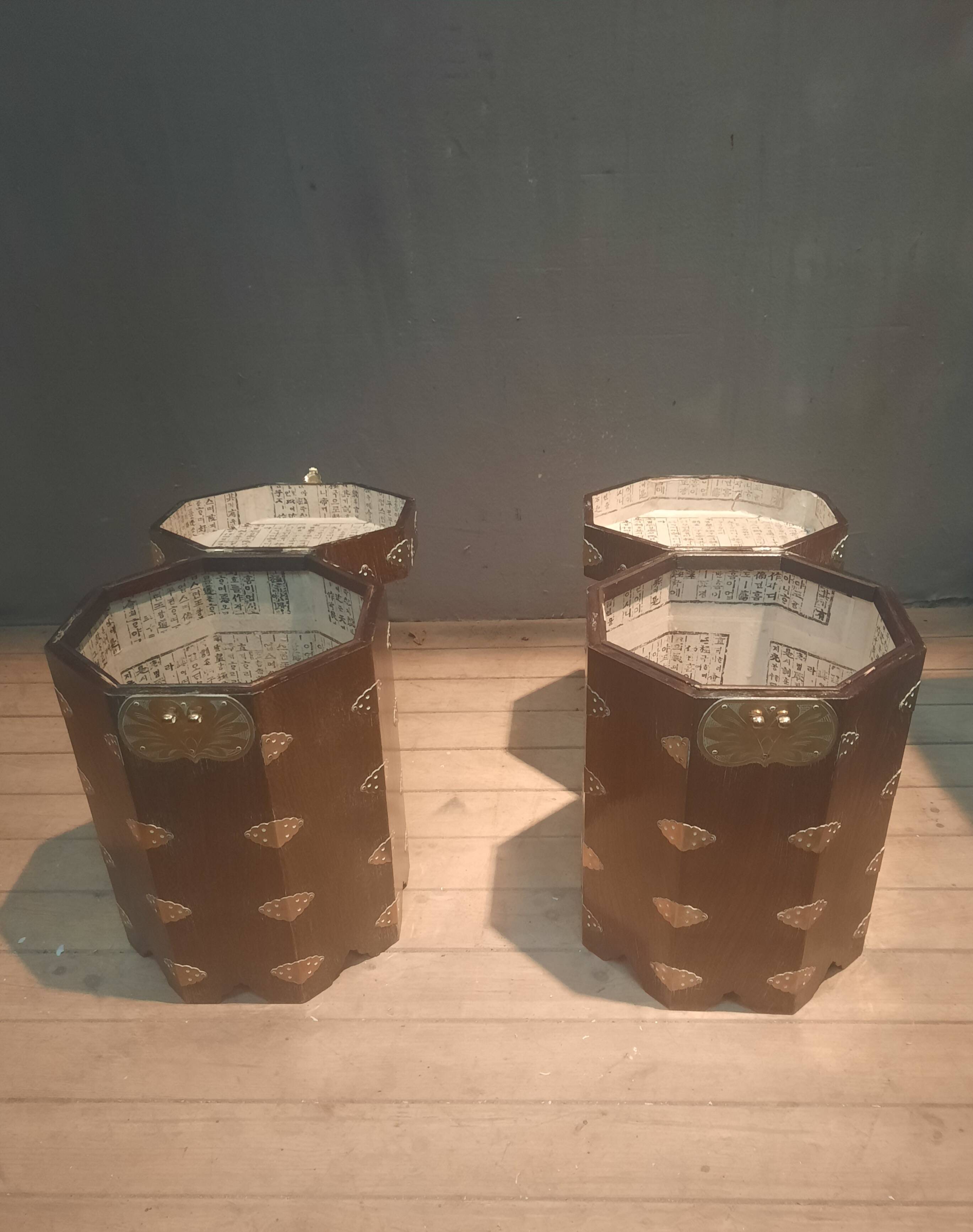 Paire de tabouret coffre octogonal d'extreme orient