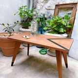 Coffee table compass foot