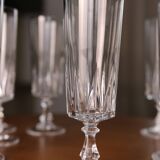 8 flûtes à champagne, modèle "Louvre" Cristal d'Arques