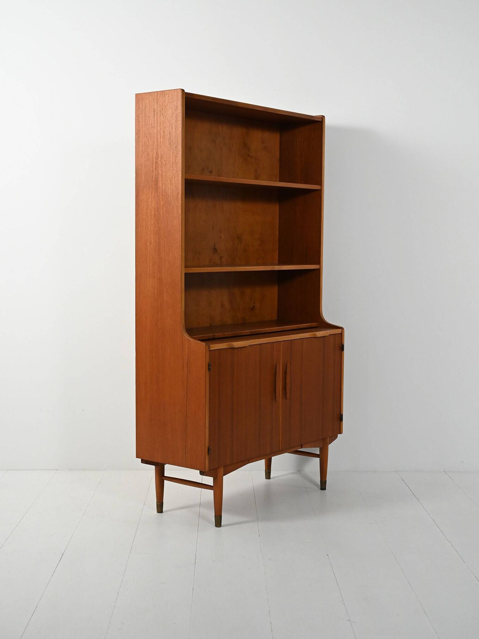 Bibliothèque en teck Hugo Troeds avec bureau escamotable