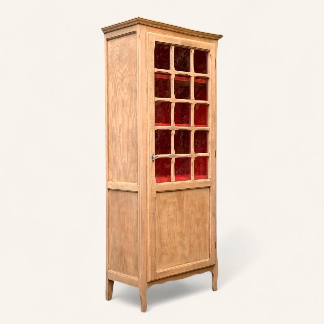 Armoire bonnetière parisienne vintage bois brut