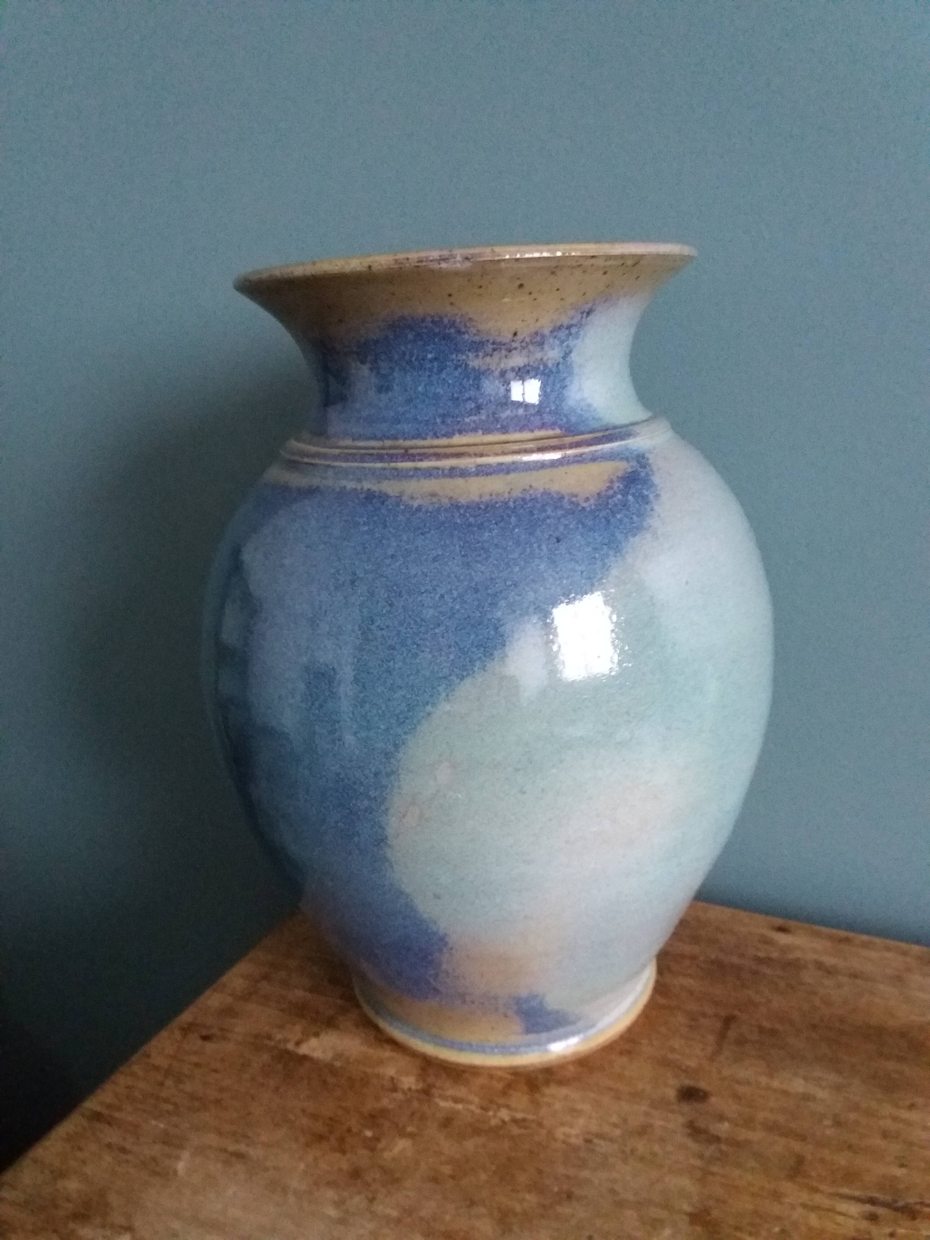 Vase signed GRM Guy-Roland Marcy?