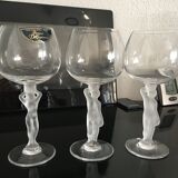 3 wine glasses