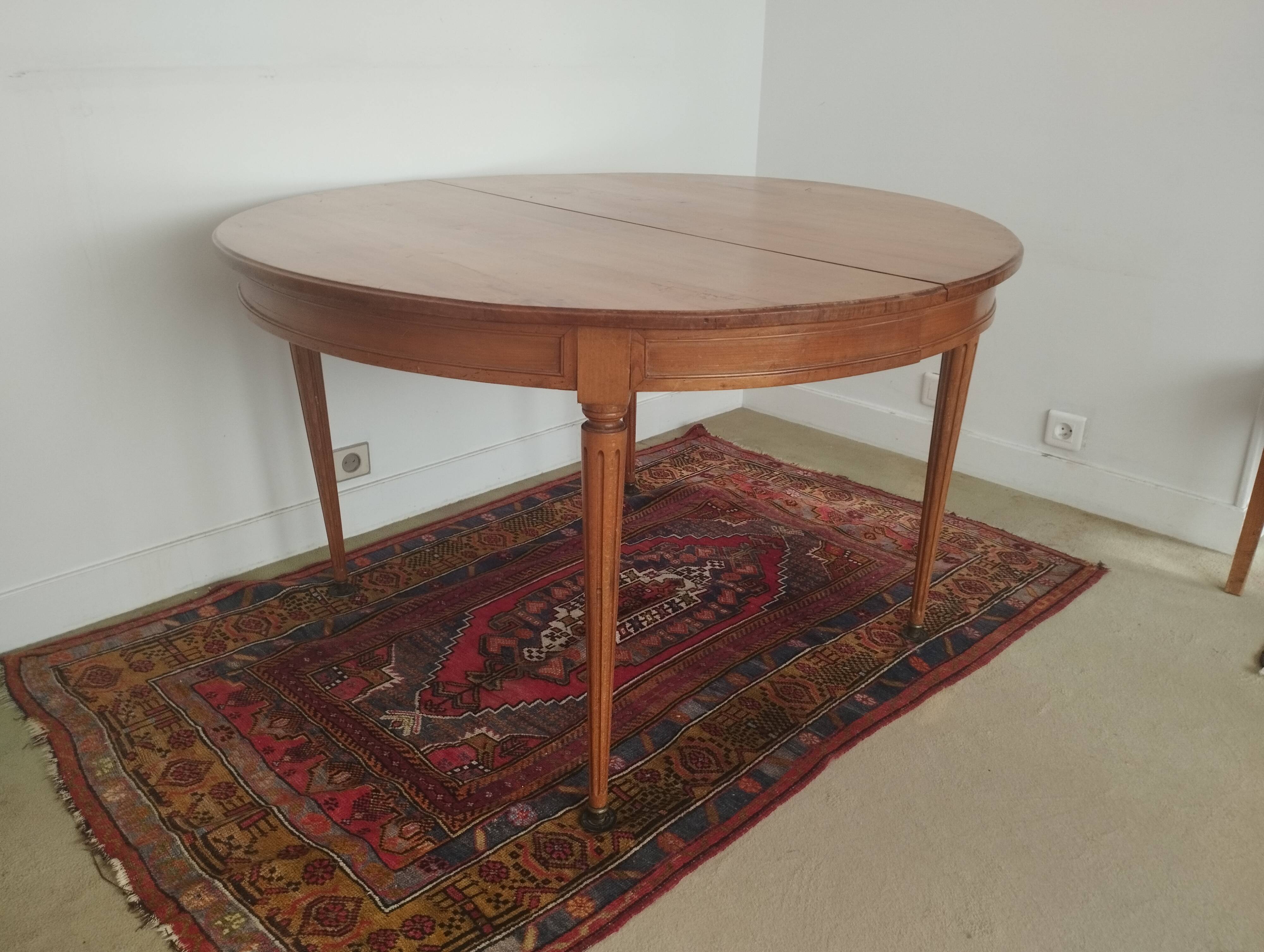 Antique Louis XVI style dining table + 3 extensions