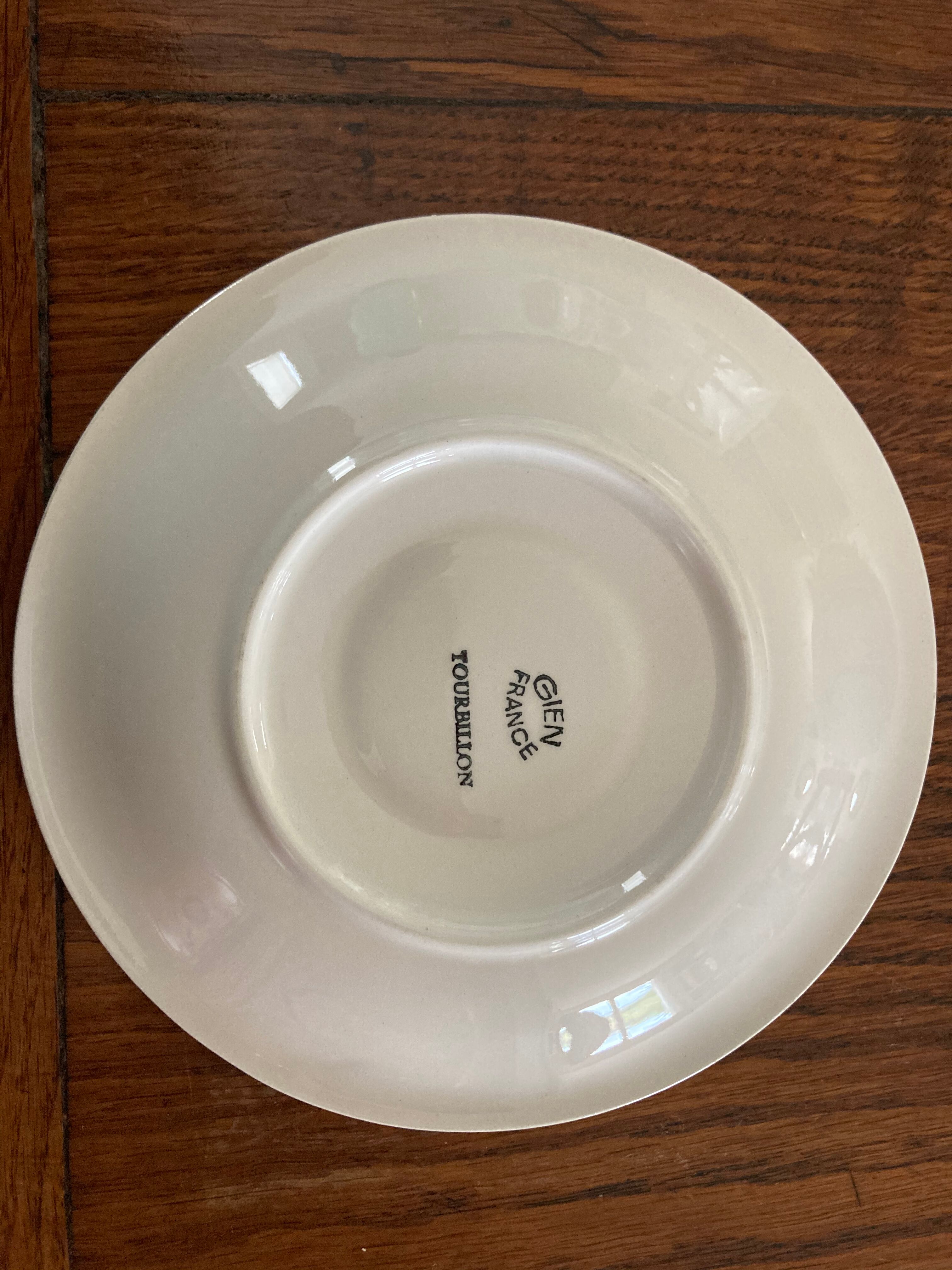 Coffee service in Gien