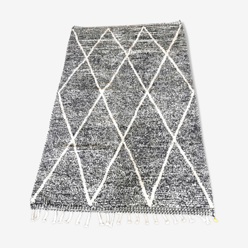 Tapis berbère béni ouarain véritable noir et blanc en laine