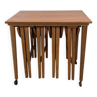 Tables gigognes par Poul Hundevad