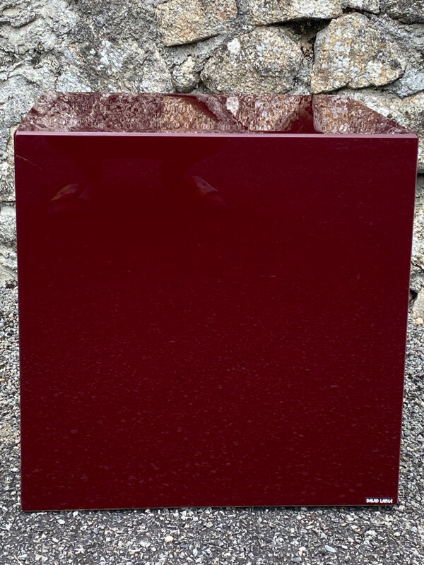 Bout de canape cube plexiglass bordeaux lie de vin david lange vintage