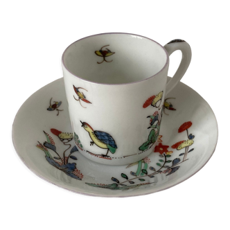 Limoges porcelain cup and sub-cup decorated in Chantilly in the Japanese Kakiemon style